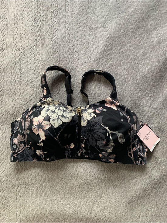 Victoria's Secret Other - Knockout Front-Close Sport Bra NWT